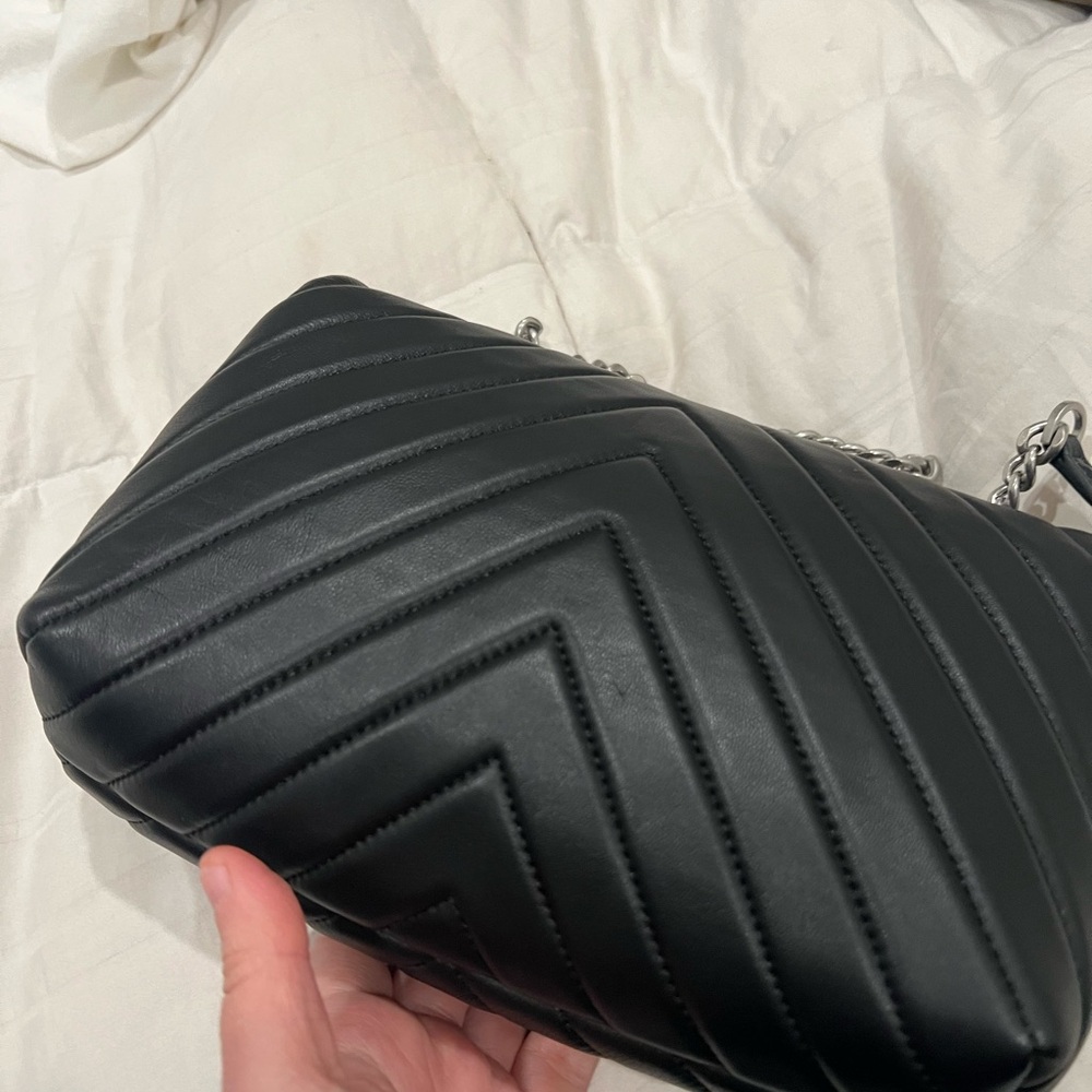 Quince Black Quilted Chevron Crossbody with Silver Chain - Picture 5 of 6